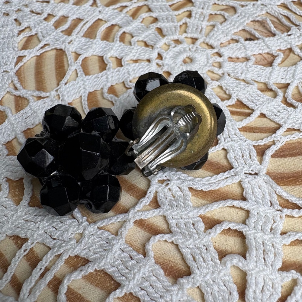 Vintage Unsigned Japan Stamped Black Clip On Earrings Glass Beaded Clusters MCM